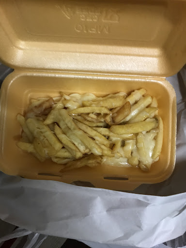 Photo of Dennis's Kebabs - 8 Oxford St, High Wycombe HP11 2DG